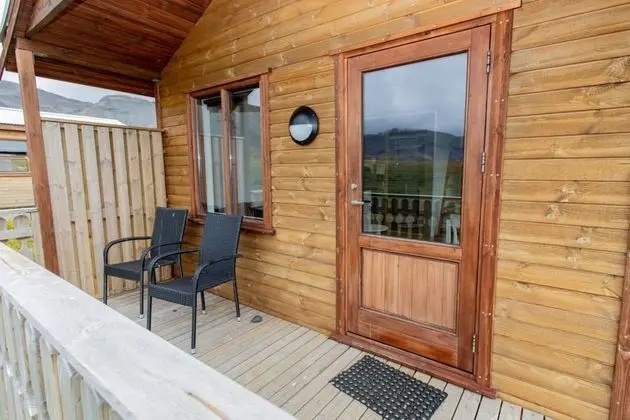 Standard Bungalov, Veranda, Kısmi Deniz Manzaralı (bigger)