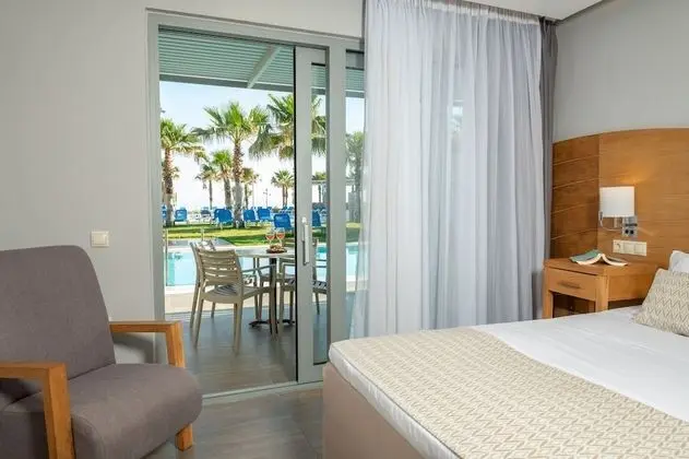 Süit, Havuz Kullanımı, Deniz Manzaralı