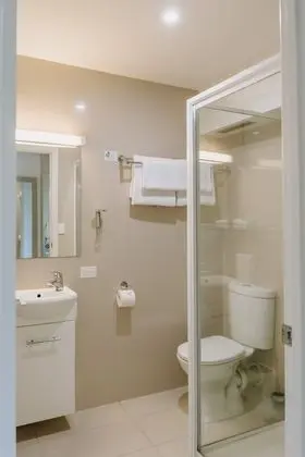 Deluxe İki Ayrı Yataklı Oda (Self Contained)