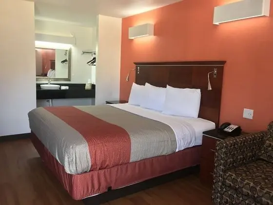 Deluxe Oda, 1 En Büyük (King) Boy Yatak, Sigara İçilmez, Buzdolabı ve Mikrodalga