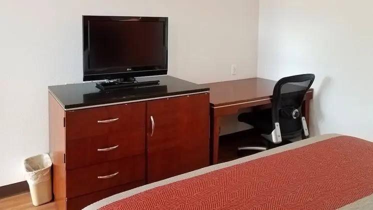 Deluxe Oda, 2 Çift Kişilik Yatak, Sigara İçilmez, Buzdolabı ve Mikrodalga