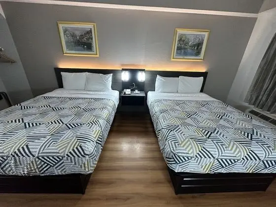 Deluxe Oda, 2 Büyük (Queen) Boy Yatak, Sigara İçilmez, Buzdolabı ve Mikrodalga