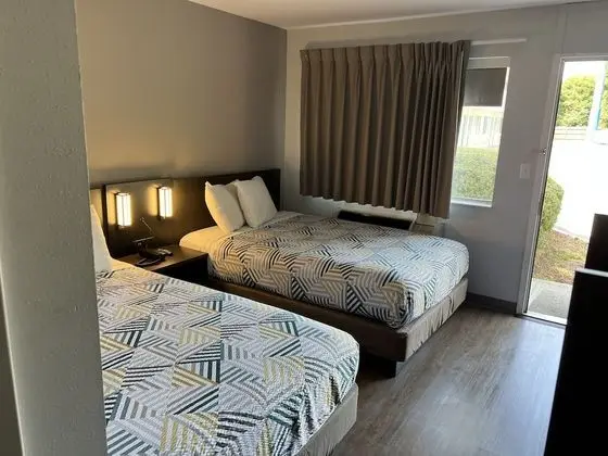 Standard Oda, 2 Çift Kişilik Yatak, Sigara İçilmez, Buzdolabı ve Mikrodalga