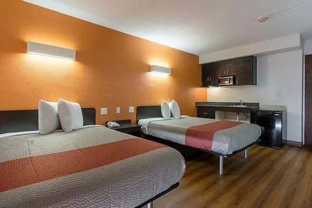 Standard Oda, 2 Büyük (Queen) Boy Yatak, Sigara İçilmez