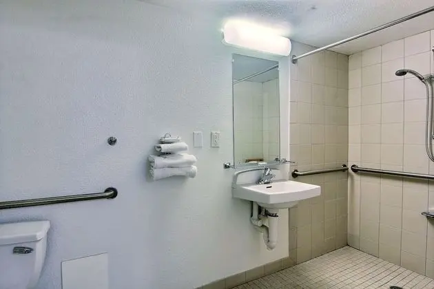 Standard Oda, 1 Çift Kişilik Yatak, Engellilere Uygun, Sigara İçilmez