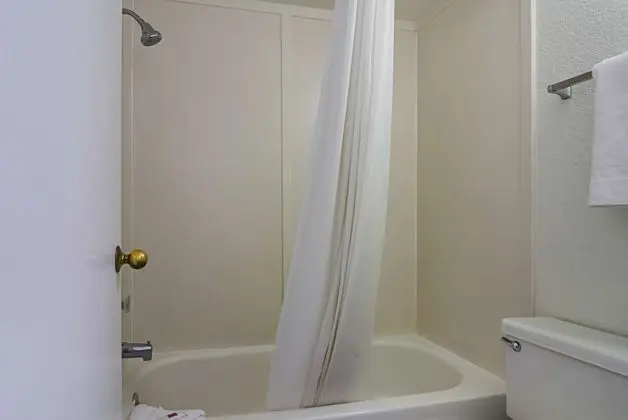 Standard Oda, 2 Büyük (Queen) Boy Yatak, Sigara İçilmez