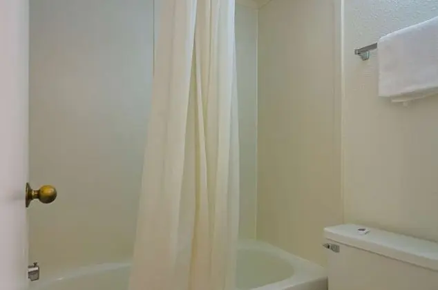 Standard Oda, 2 Büyük (Queen) Boy Yatak, Sigara İçilmez