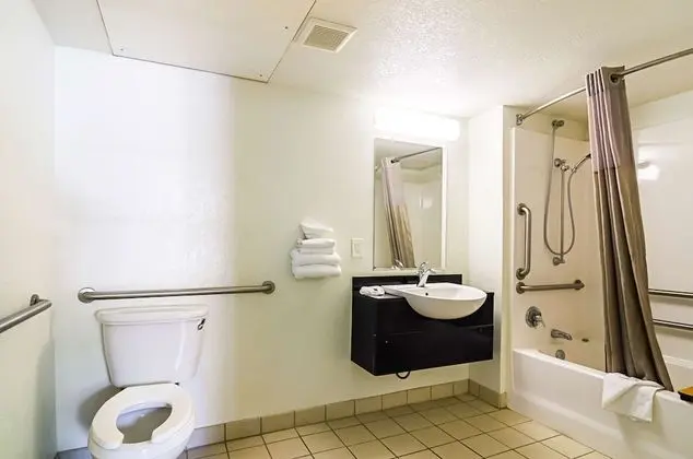 Standard Oda, 2 Büyük (Queen) Boy Yatak, Sigara İçilmez