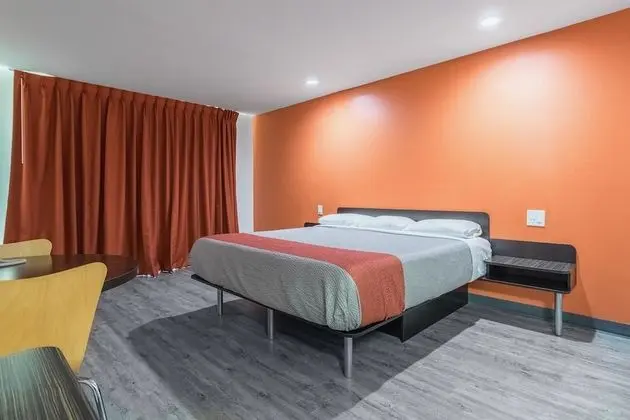 Standard Oda, 1 En Büyük (King) Boy Yatak, Sigara İçilmez