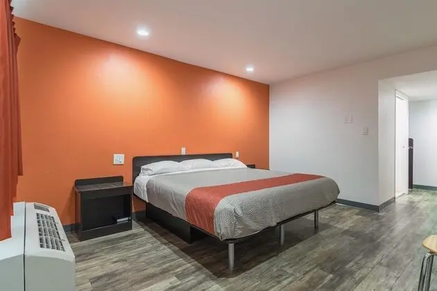 Standard Oda, 1 En Büyük (King) Boy Yatak, Sigara İçilmez