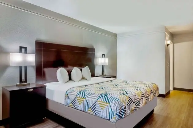 Standard Oda, 1 En Büyük (King) Boy Yatak, Sigara İçilmez