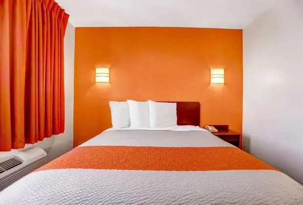 Standard Oda, 1 Büyük (Queen) Boy Yatak, Sigara İçilmez