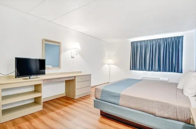 Standard Oda, 1 En Büyük (King) Boy Yatak, Sigara İçilmez