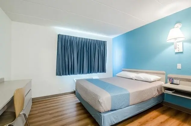 Standard Oda, 1 En Büyük (King) Boy Yatak, Sigara İçilmez