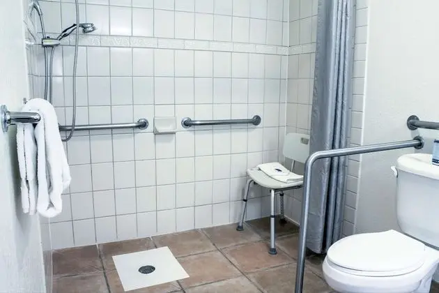 Standard Oda, 1 En Büyük (King) Boy Yatak, Engellilere Uygun, Sigara İçilmez