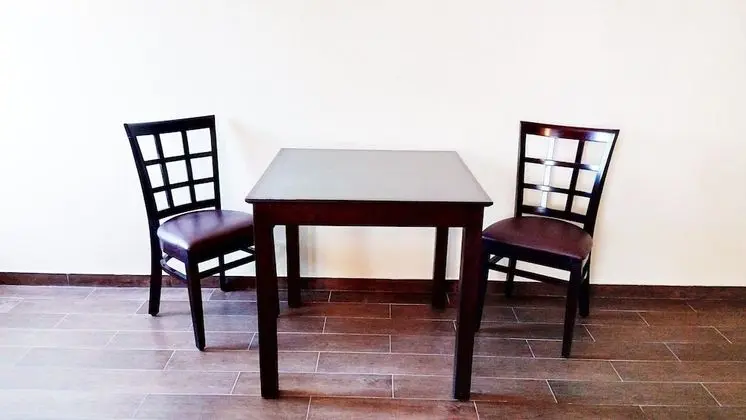 Deluxe Oda, 1 En Büyük (King) Boy Yatak, Sigara İçilebilir, Buzdolabı ve Mikrodalga