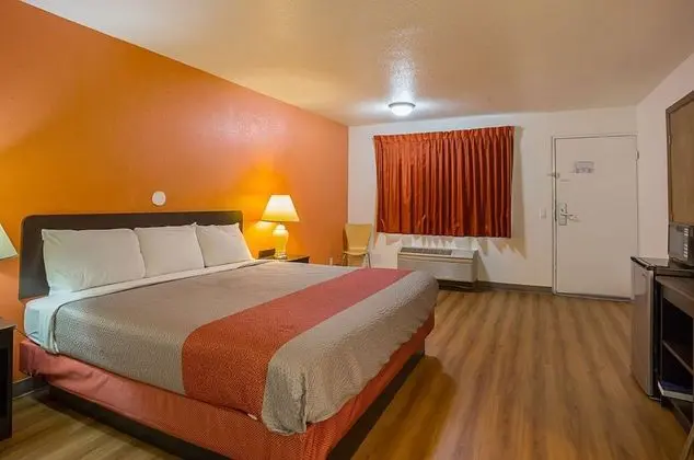 Deluxe Oda, 1 En Büyük (King) Boy Yatak, Sigara İçilmez, Buzdolabı ve Mikrodalga