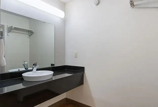 Standard Oda, 1 Büyük (Queen) Boy Yatak, Sigara İçilmez