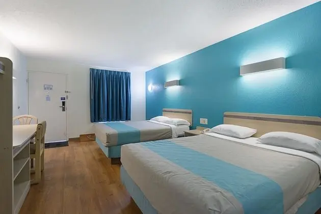 Standard Oda, 2 Büyük (Queen) Boy Yatak, Sigara İçilmez