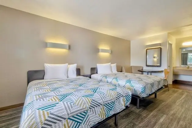 Standard Oda, 2 Büyük (Queen) Boy Yatak, Sigara İçilebilir