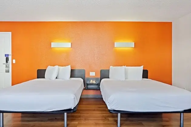 Deluxe Oda, 2 Çift Kişilik Yatak, Sigara İçilmez, Buzdolabı