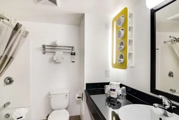 Standard Oda, 1 En Büyük (King) Boy Yatak, Sigara İçilmez, Buzdolabı ve Mikrodalga