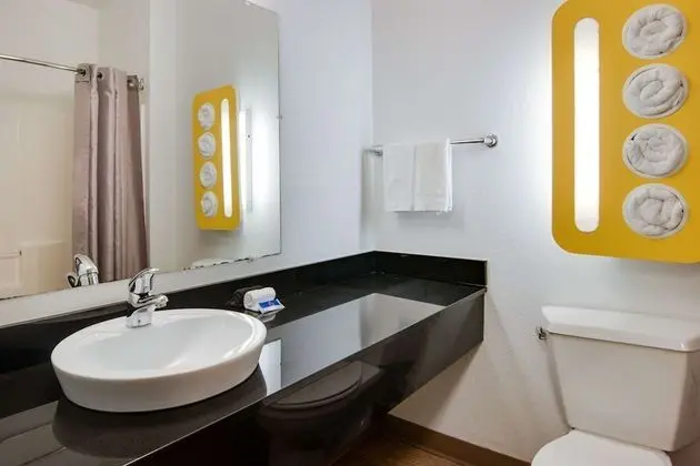 Standard Oda, 2 Çift Kişilik Yatak, Sigara İçilmez, Buzdolabı ve Mikrodalga