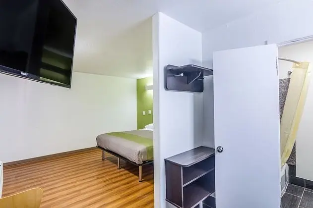 Standard Oda, 1 En Büyük (King) Boy Yatak, Sigara İçilmez, Buzdolabı ve Mikrodalga