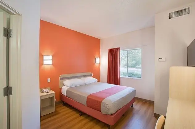Oda