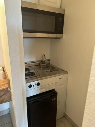 Standard Oda, 2 Çift Kişilik Yatak, Sigara İçilmez, Buzdolabı ve Mikrodalga