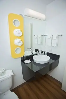 Standard Oda, 2 Büyük (Queen) Boy Yatak, Sigara İçilmez