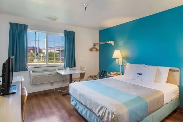 Standard Oda, 1 Büyük (Queen) Boy Yatak, Sigara İçilmez