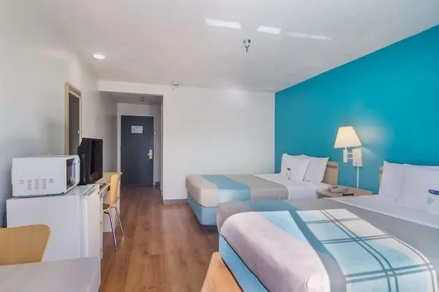 Standard Oda, 2 Büyük (Queen) Boy Yatak, Sigara İçilmez