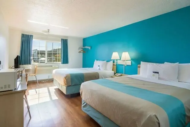 Standard Oda, 2 Büyük (Queen) Boy Yatak, Sigara İçilmez