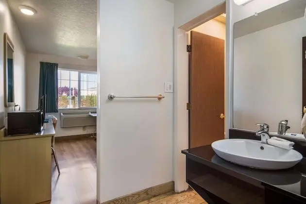 Standard Oda, 2 Büyük (Queen) Boy Yatak, Sigara İçilmez