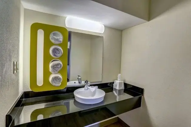Standard Oda, 2 Büyük (Queen) Boy Yatak, Sigara İçilmez