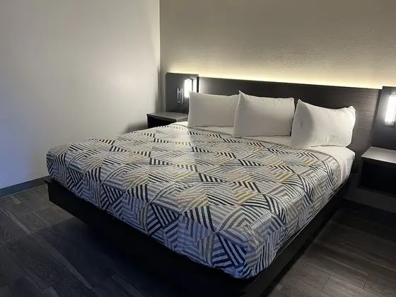Standard Oda, 1 En Büyük (King) Boy Yatak, Sigara İçilmez