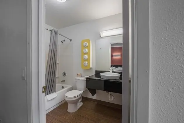 Standard Oda, 1 Büyük (Queen) Boy Yatak, Sigara İçilmez