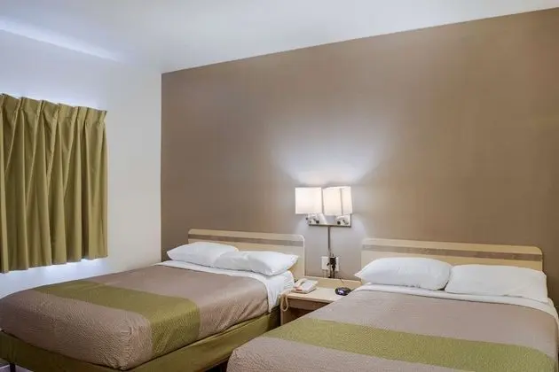 Deluxe Tek Büyük Yataklı Oda, 2 Çift Kişilik Yatak, Sigara İçilmez, Küçük Mutfak