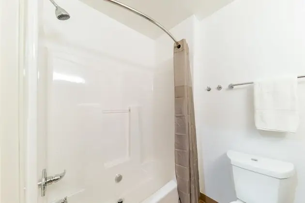 Standard Oda, 2 Çift Kişilik Yatak, Sigara İçilebilir, Buzdolabı