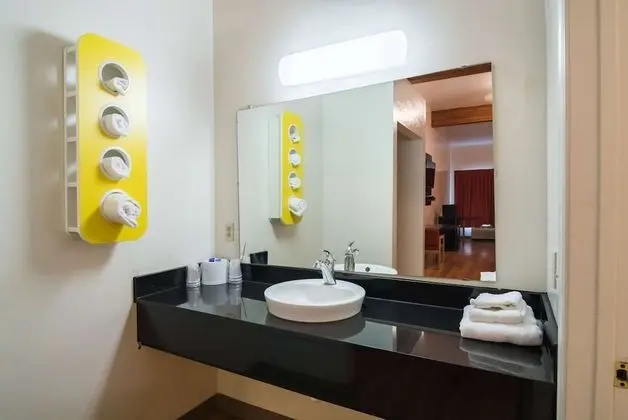 Standard Oda, 1 En Büyük (King) Boy Yatak, Sigara İçilebilir