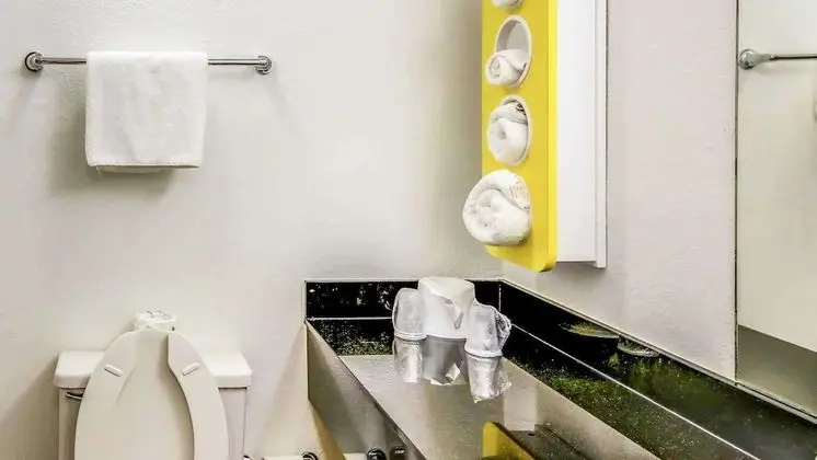 Standard Oda, 1 En Büyük (King) Boy Yatak, Engellilere Uygun, Sigara İçilmez