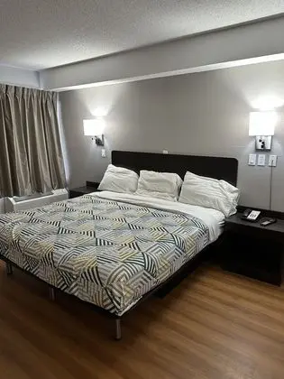 Standard Oda, 1 En Büyük (King) Boy Yatak, Engellilere Uygun, Sigara İçilmez