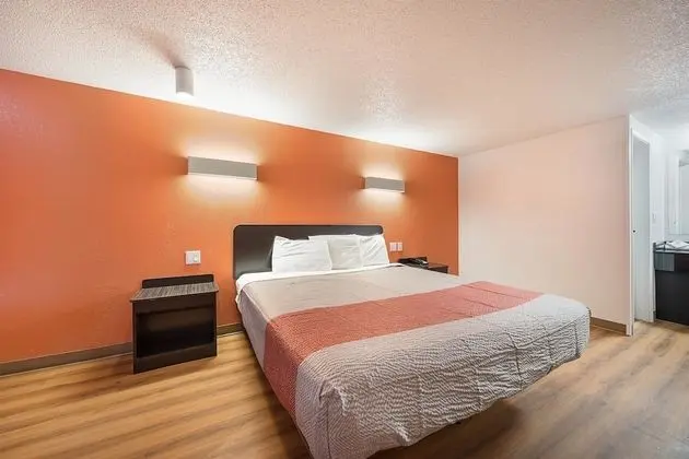 Standard Oda, 1 En Büyük (King) Boy Yatak, Sigara İçilebilir