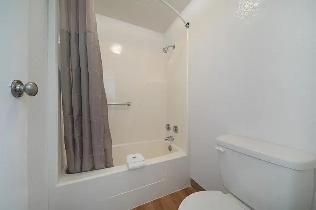 Standard Oda, 1 En Büyük (King) Boy Yatak, Sigara İçilmez