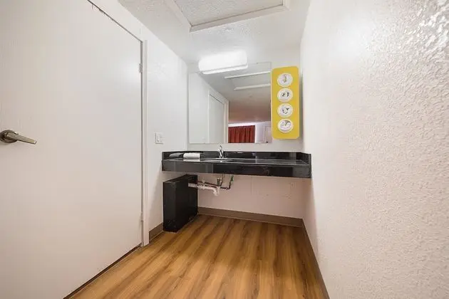 Standard Oda, 1 En Büyük (King) Boy Yatak, Sigara İçilmez