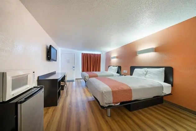 Standard Oda, 2 Büyük (Queen) Boy Yatak, Sigara İçilmez