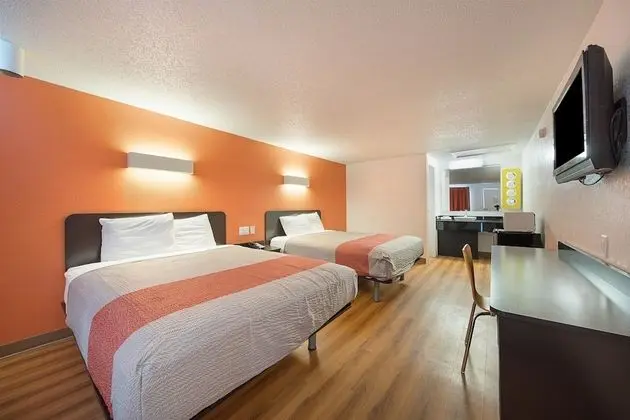 Standard Oda, 2 Büyük (Queen) Boy Yatak, Sigara İçilmez