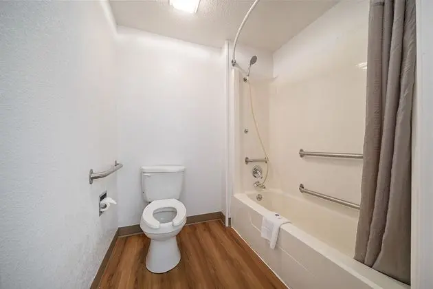 Standard Oda, 2 Büyük (Queen) Boy Yatak, Sigara İçilmez