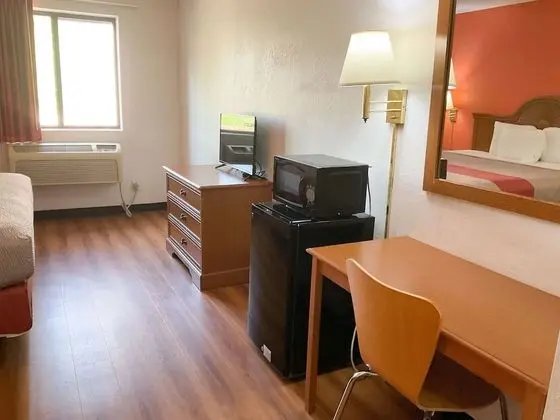 Standard Oda, 1 En Büyük (King) Boy Yatak, Sigara İçilmez